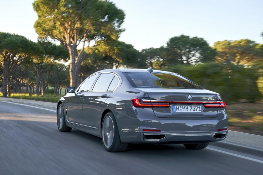  BMW 750Li xDrive (G12) 2019 года  (WW) (фото 130 из 164)